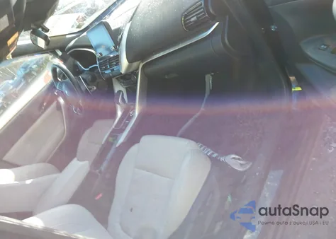 2024 Mitsubishi Eclipse Cross Sel S-Awc z USA, uszkodzony, nr VIN JA4ATWAA2RZ000414